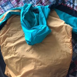 “UNBREAKABLE WINDBREAKER” jacket